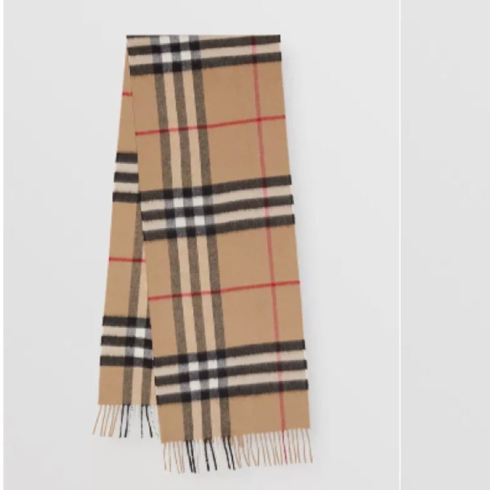 Burberry the classic check 100%cashmere scarf